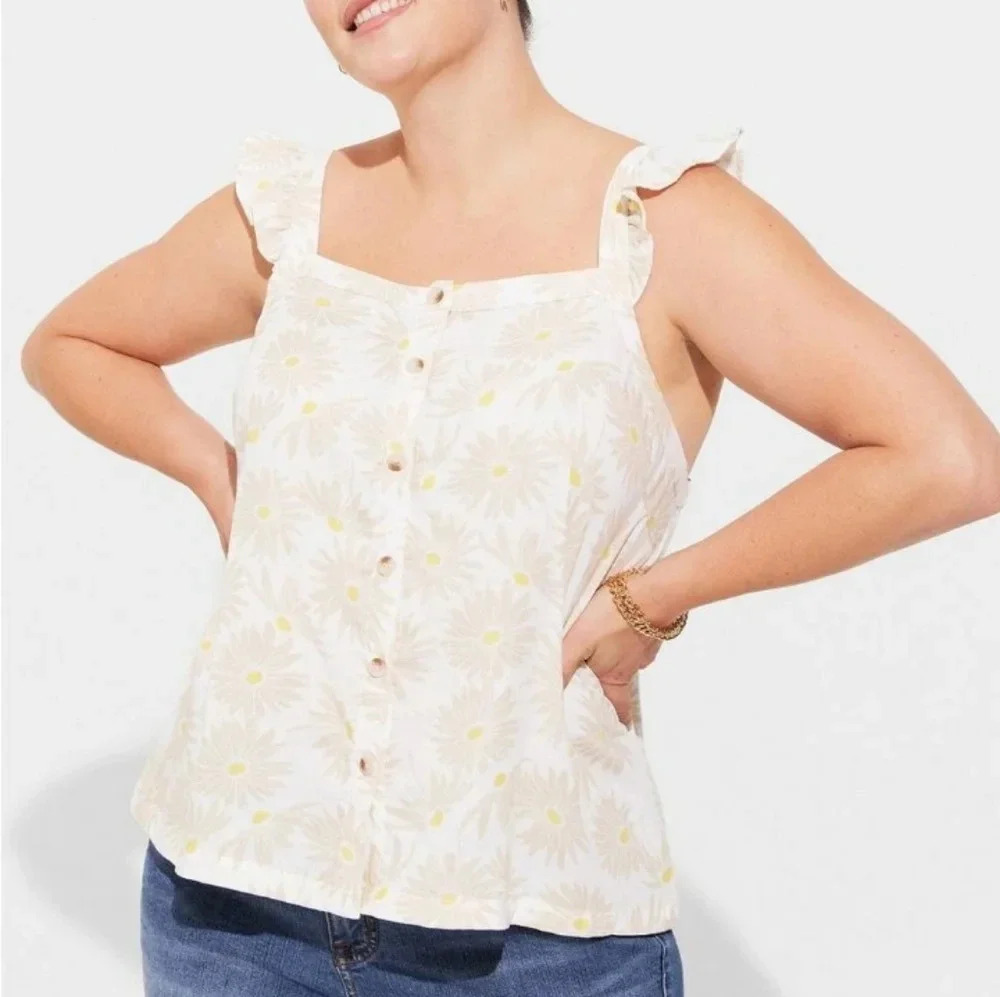 Torrid Size 1 Duofold Ruffle Button Front Tank